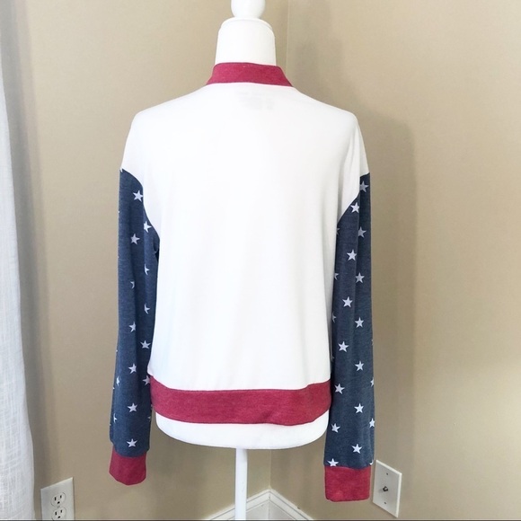 Weekend Soul USA Lightweight Patriotic Sweatshirt - Picture 4 of 9